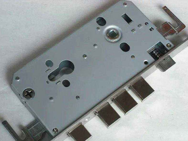 东台24小时上门开锁公司